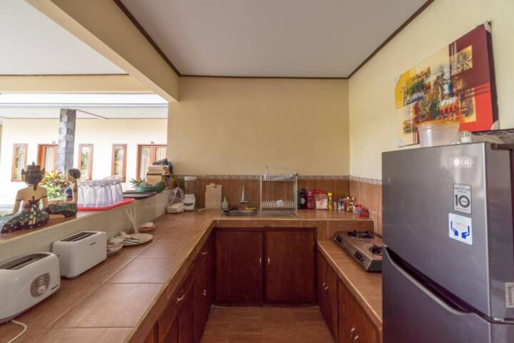 Pondok Lulik Homestay Canggu Екстер'єр фото