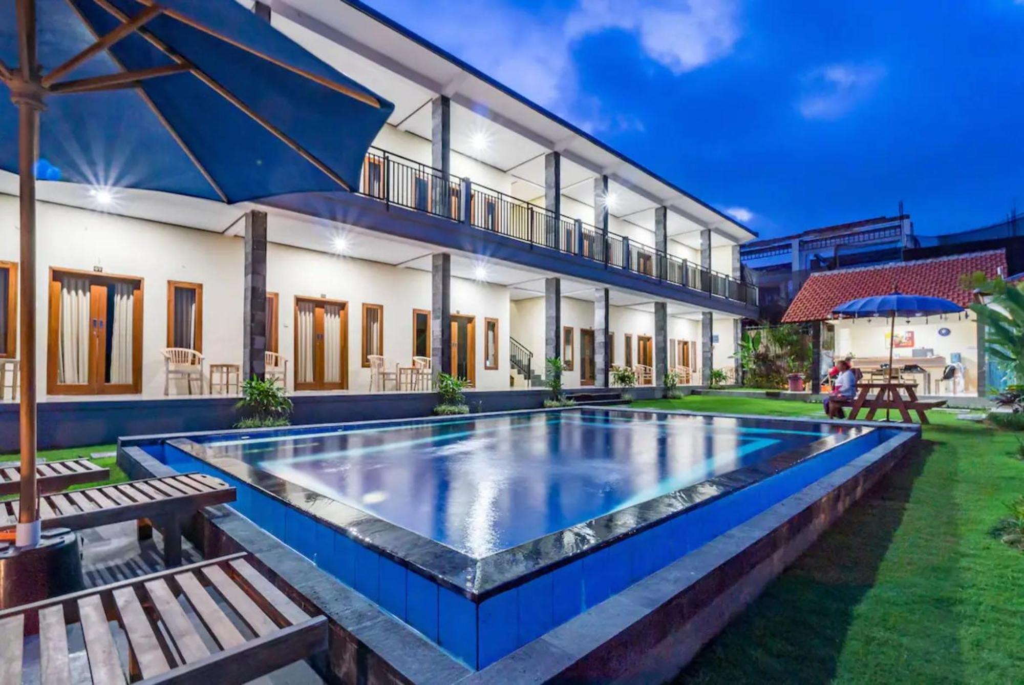 Pondok Lulik Homestay Canggu Екстер'єр фото