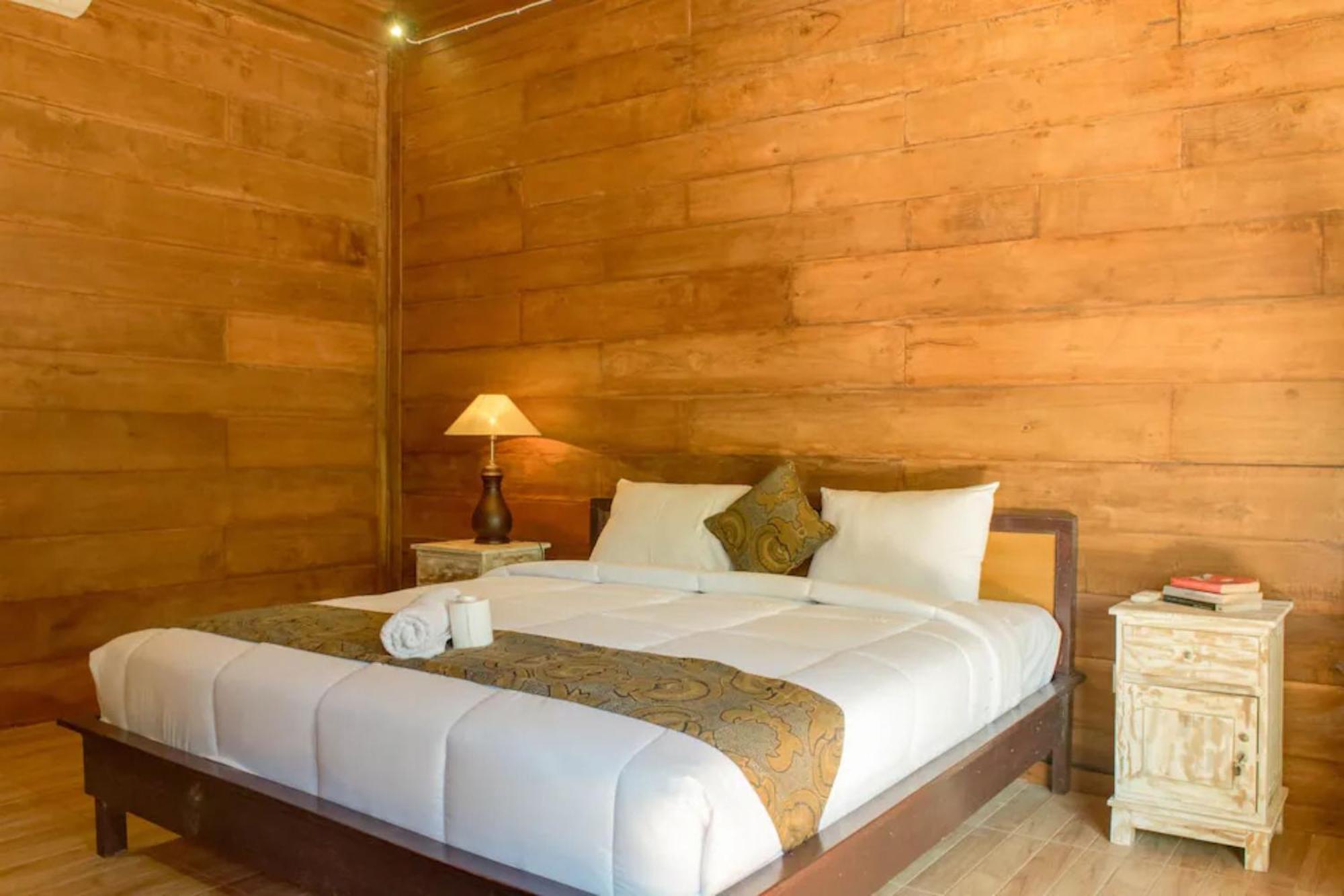 Pondok Lulik Homestay Canggu Екстер'єр фото